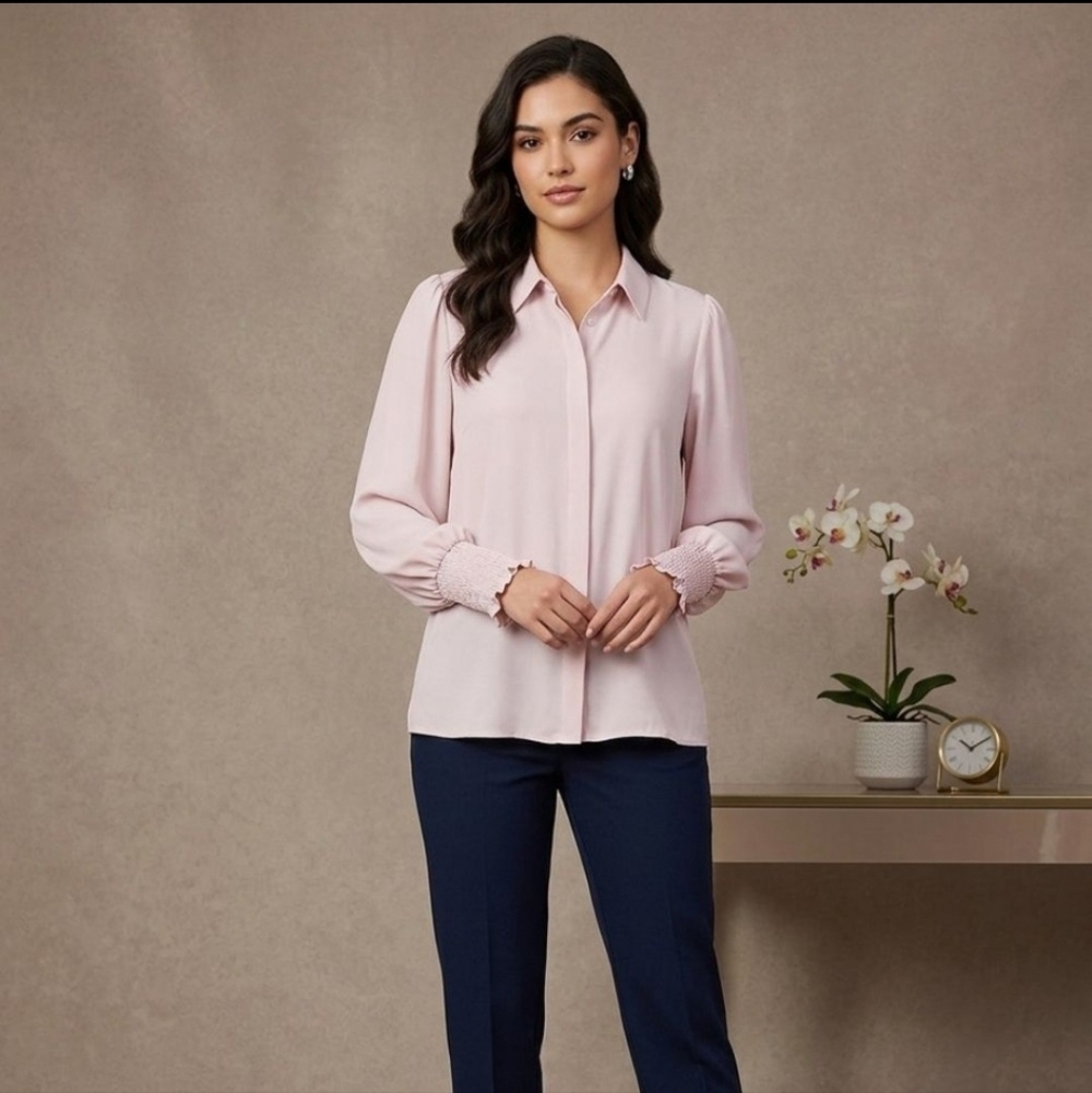 Express Blush Button-Down Shirt. Size L